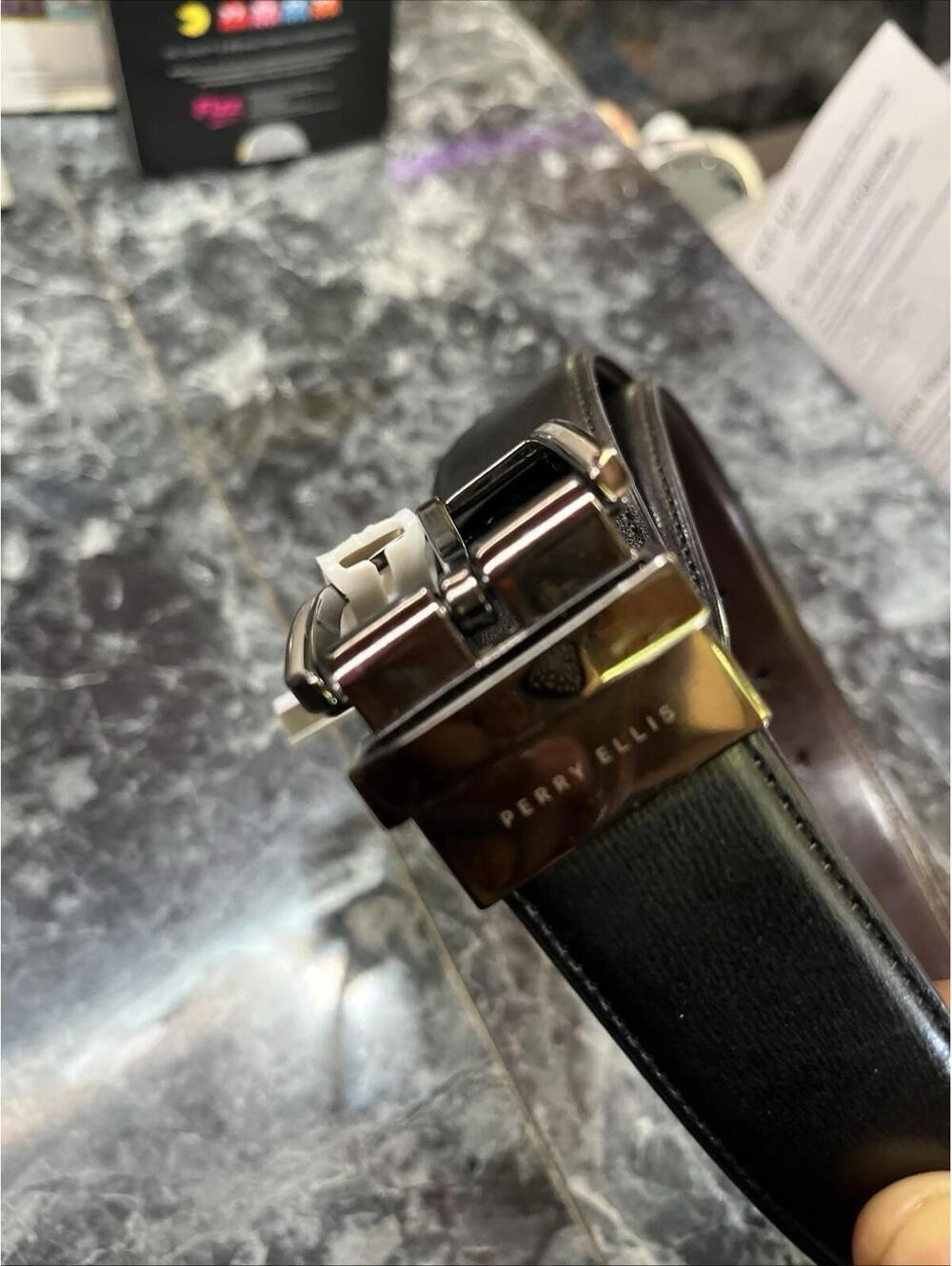 Perry Ellis Portfolio Reversable 34 Single Stitch Belt